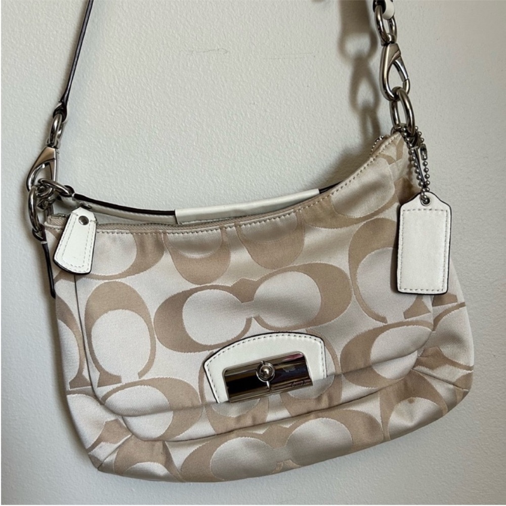 Classic vintage COACH Designer Shoulder crossbody Bag